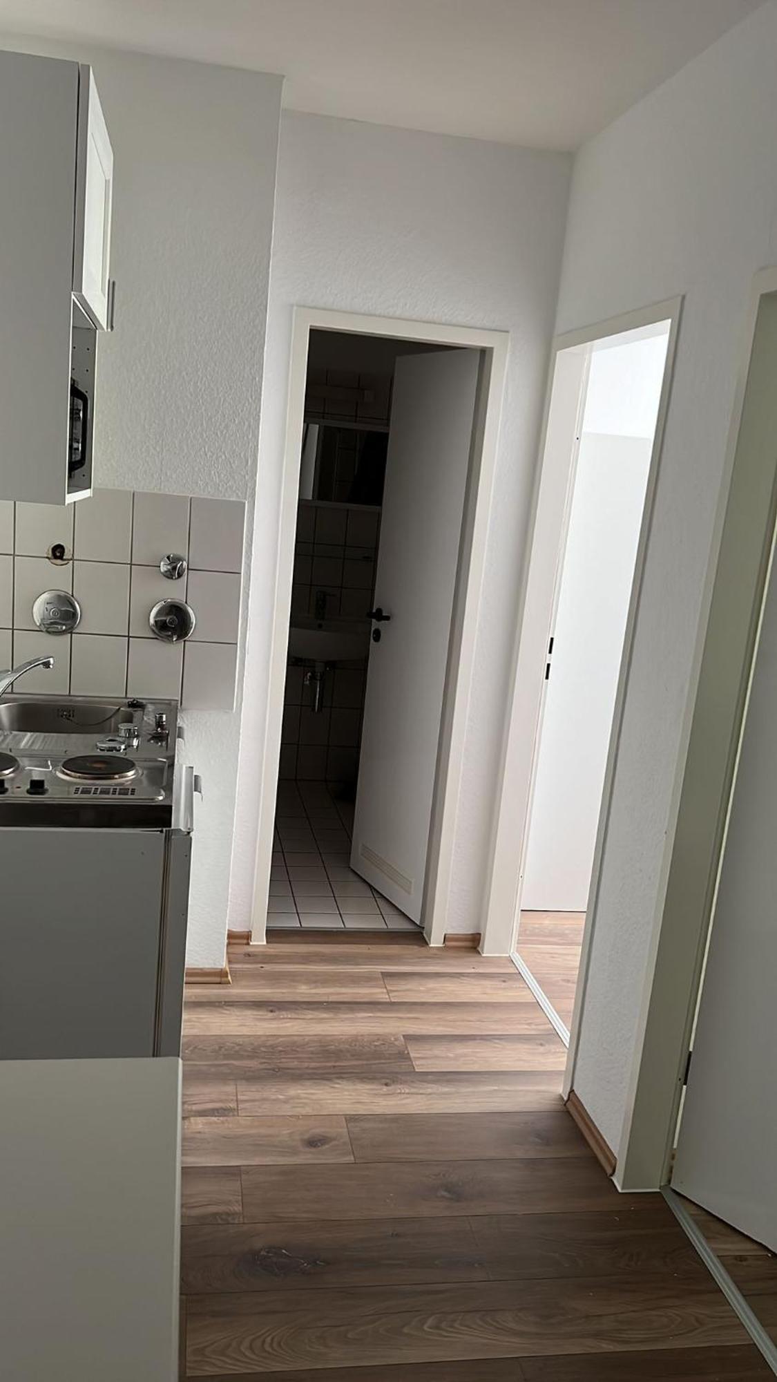 Guenstige Zimmer Im Herzen Von Kreyenbrueck Apartamento Oldemburgo Exterior foto