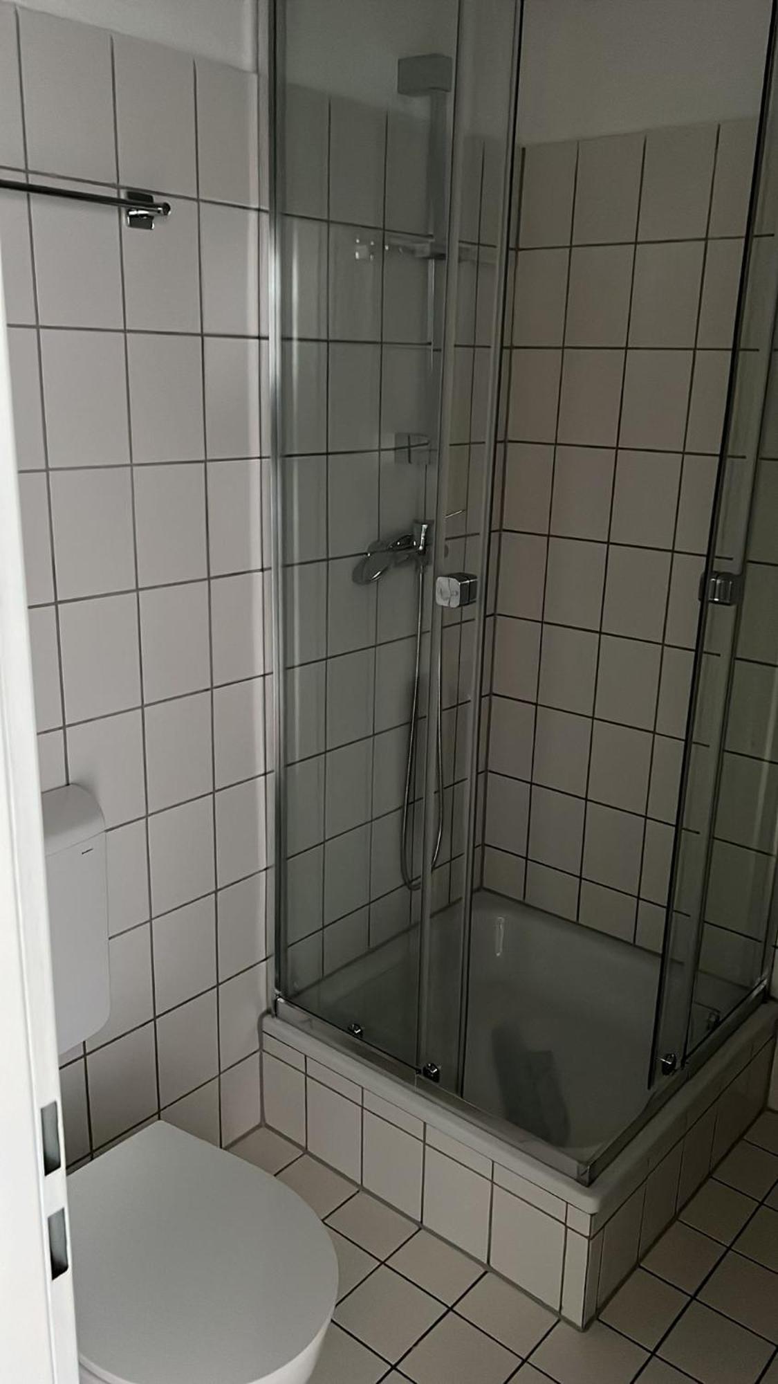 Guenstige Zimmer Im Herzen Von Kreyenbrueck Apartamento Oldemburgo Exterior foto