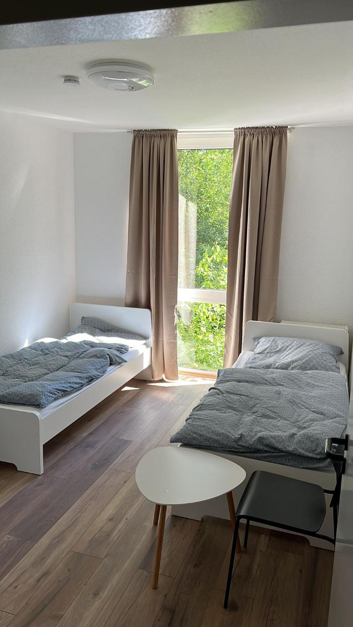 Guenstige Zimmer Im Herzen Von Kreyenbrueck Apartamento Oldemburgo Exterior foto